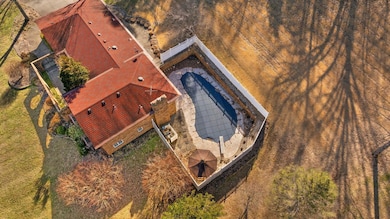 2011 Merlin Ave, Somerset, KY 42503 - photo 4