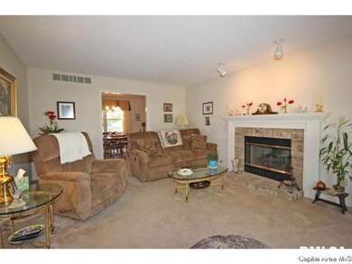 3108 Widbey Ct, Springfield, IL 62704 - photo 4