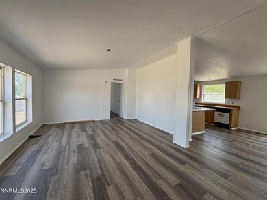 102 Bastian Rd, Battle Mountain, NV 89820 - photo 4