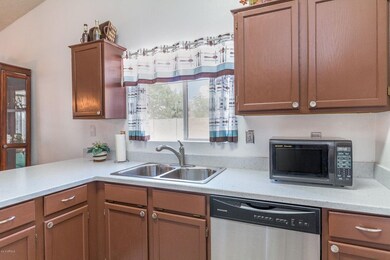 6) KITCHEN
