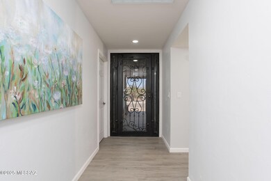 15-web-or-mls-10017 E Eric Alan-16