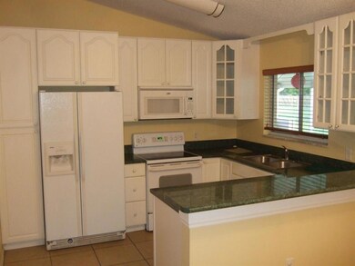 1902 SW Dorado La - Listing Pics (1)