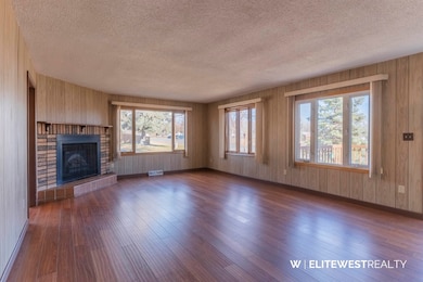 194 Birch St, Frannie, WY 82423 - photo 5