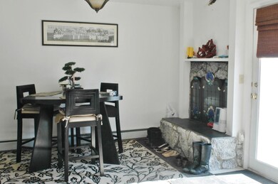 Front Entry & Dining Area