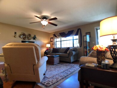 1106 York Dr, Carl Junction, MO 64834 - photo 4