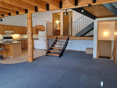 602 & 604 E 5th St, Chadron, NE 69337 - photo 5