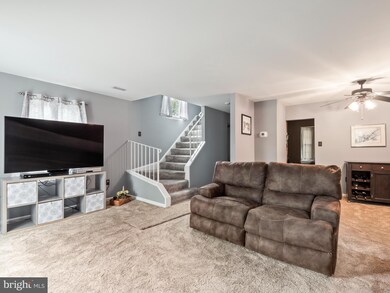 7520 S Arbory Ln, Laurel, MD 20707 - photo 5