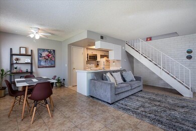 05-72534edgehilldrive-hr-5
