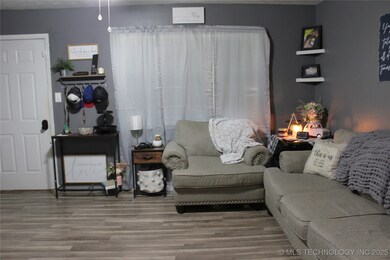 2701 E 2017 Rd, Hugo, OK 74743 - photo 4