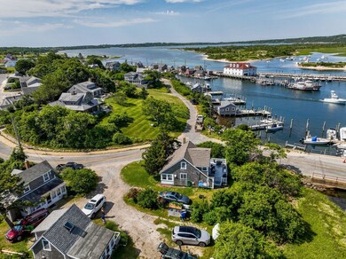 2 Creek Hill, Chilmark, MA 02535 - photo 3