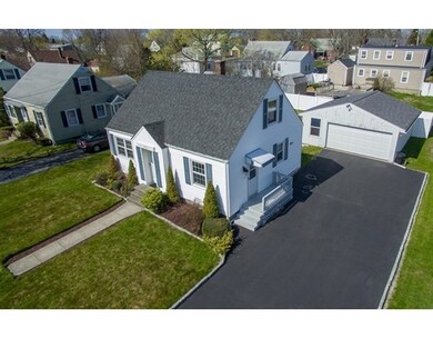 129 Lewis Ave, Somerset, MA 02726 - photo 3