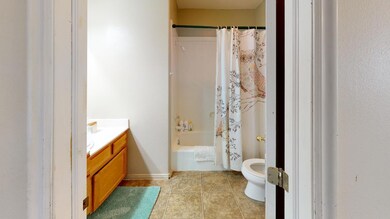 1235-E-5000-N-Bathroom(1)