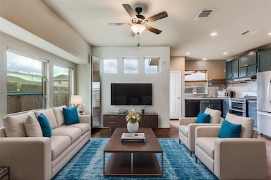 4607 Truth Way unit 440, Austin, TX 78725 - photo 6