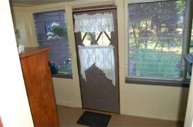 2 Center St, Carver, MA 02330 - photo 7