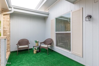 10317 W Highwood Ln, Sun City, AZ 85373 - photo 4