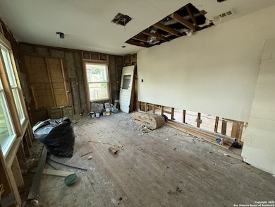 934 Schley Ave, San Antonio, TX 78210 - photo 3