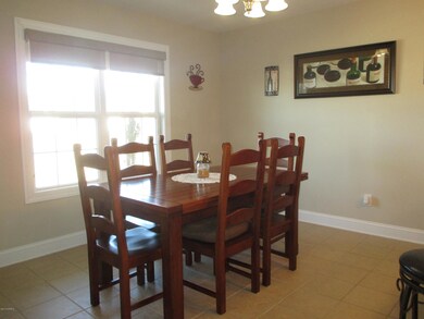 2812 Cresset Dr, Winterville, NC 28590 - photo 4