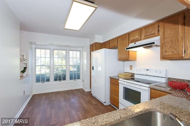 9400 Steeple Ct, Laurel, MD 20723 - photo 6