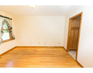 36 Dwight St, Hatfield, MA 01038 - photo 6