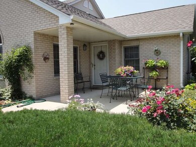 853 Havenshire Rd, Naperville, IL 60565 - photo 4