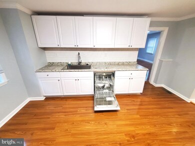 21610 Leiter St, Hagerstown, MD 21742 - photo 4