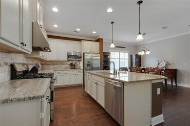 Gourmet Kitchen