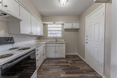 1208 Joly St, Ennis, TX 75119 - photo 7