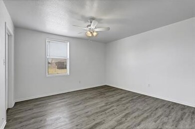 206 Bobbie Ann Ct, Granbury, TX 76049 - photo 7