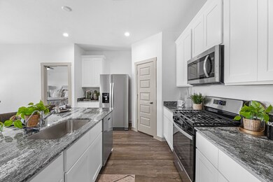 1037 Great Barracuda Ln, Alvin, TX 77511 - photo 4