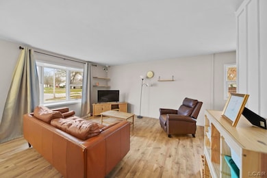 919 Pontiac Trail, Tecumseh, MI 49286 - photo 6