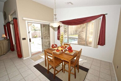 Eat In Kitchen