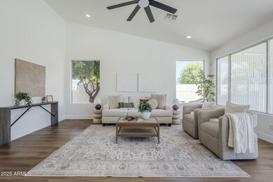 9-web-or-mls-Lakeview-9