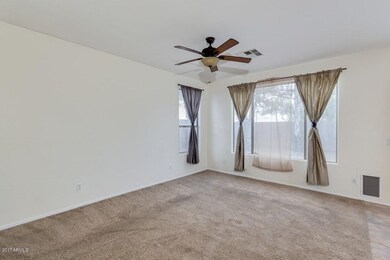 06-Family Room