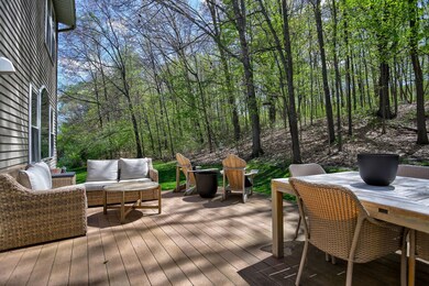 11-web-or-mls-3858-woodstream-dr