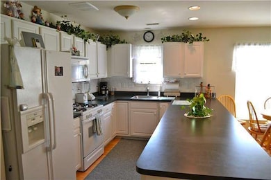 9 Carriage Stop Dr, Berlin, NJ 08009 - photo 6