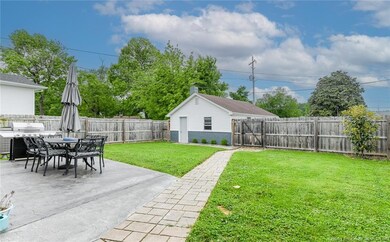 124 Adams St, New Albany, IN 47150 - photo 7