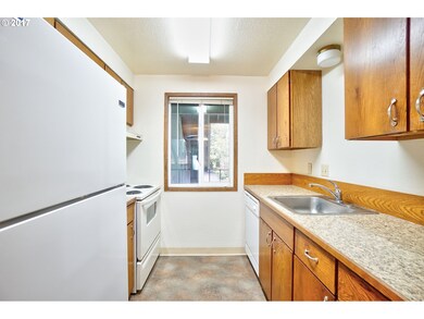 3611 Casteel St unit 3641, Hubbard, OR 97032 - photo 7