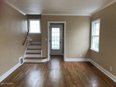 215 Exchange St, Marshall, MI 49068 - photo 5