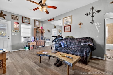 398300 W 450 Rd, Copan, OK 74022 - photo 4