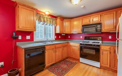 3 Meghan Ln, Dracut, MA 01826 - photo 5