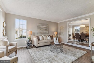 16701 Tintagel Ct, Dumfries, VA 22025 - photo 4