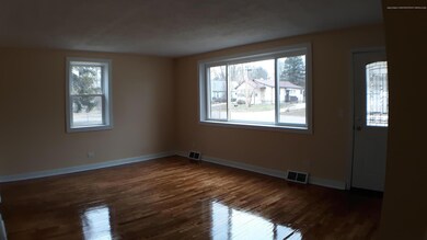 Creston livingroom 2