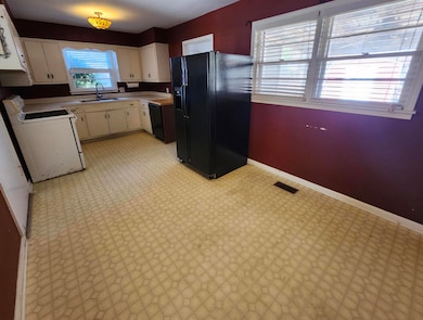 1113 James St SW, Cullman, AL 35055 - photo 7