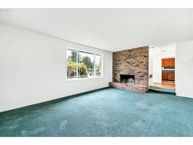 1067 Cinnamon Ave, Eugene, OR 97404 - photo 5