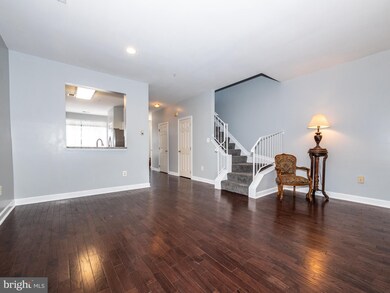 2716 Oak Leaf Ct, Odenton, MD 21113 - photo 7