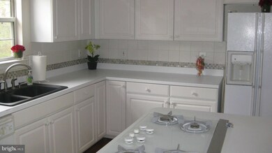 10314 Halton Terrace, Lanham, MD 20706 - photo 6