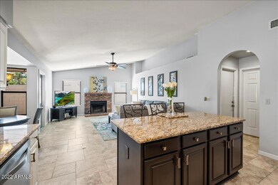 151 W Greentree Dr, Tempe, AZ 85284 - photo 6