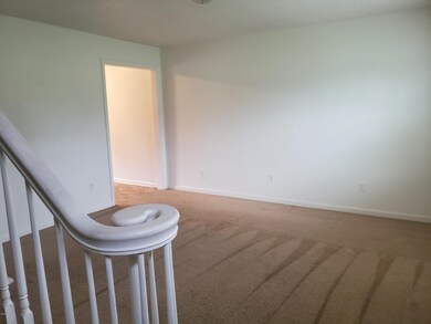 329 Richlands Ave unit 10, Jacksonville, NC 28540 - photo 2