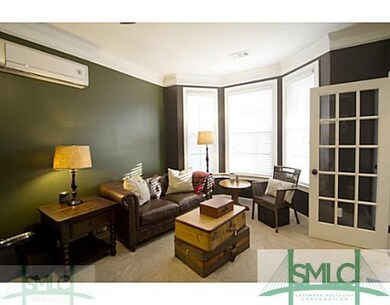 Studio/Study/Office.