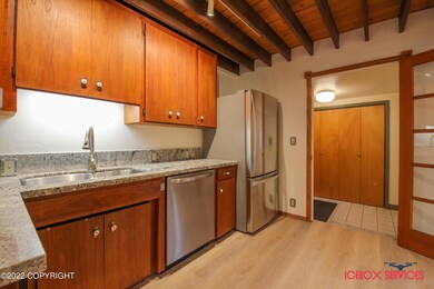 2150 N Cottonwood Loop